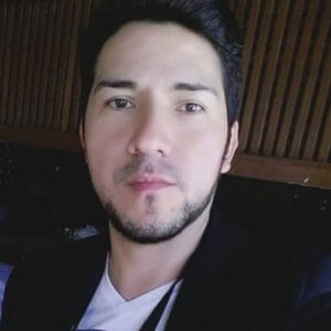 Picture of Cesar Hernández